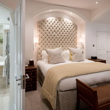 Lindeth Fell 5* Bowness-on-Windermere