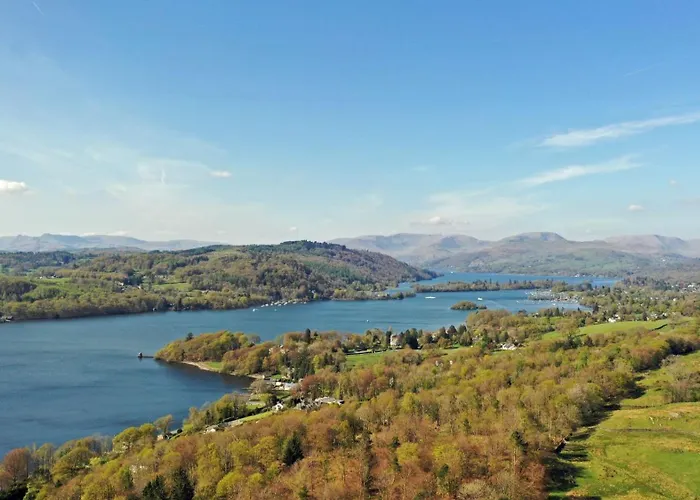 ليندث فيل كونتري هاوس 5* باونيس أون وينديرمير