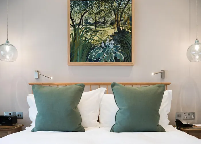 ليندث فيل كونتري هاوس 5*