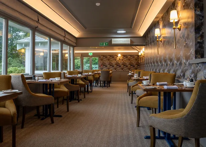 ليندث فيل كونتري هاوس 5* باونيس أون وينديرمير